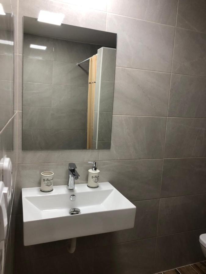 Guesthouse Zlaty Hrozen Česká Lípa Bagian luar foto