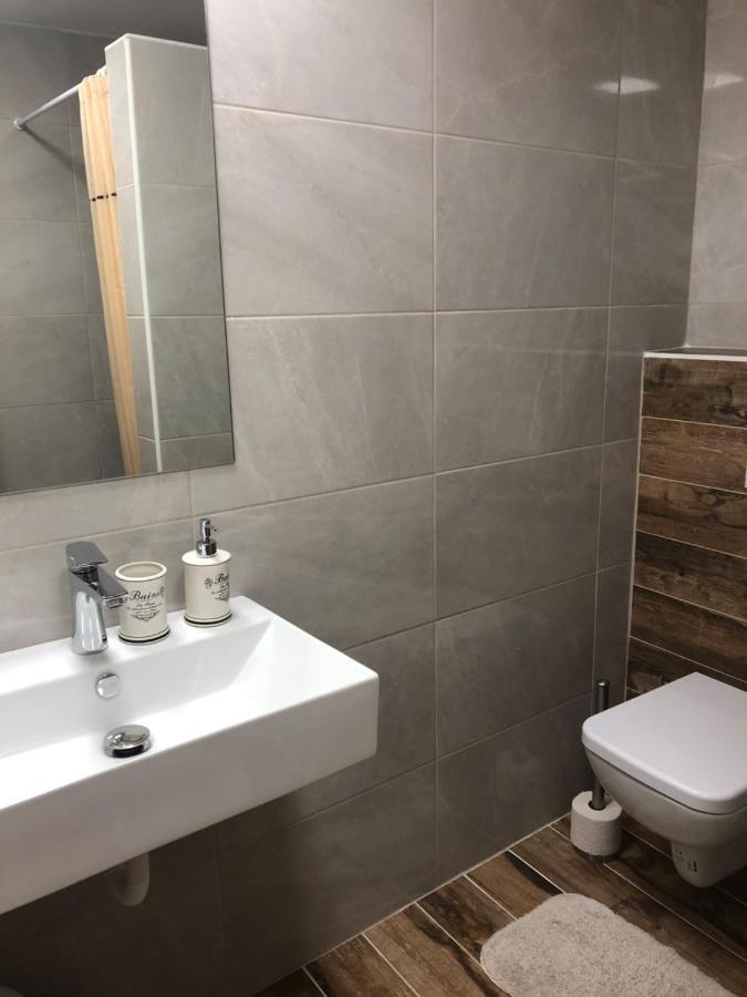 Guesthouse Zlaty Hrozen Česká Lípa Bagian luar foto