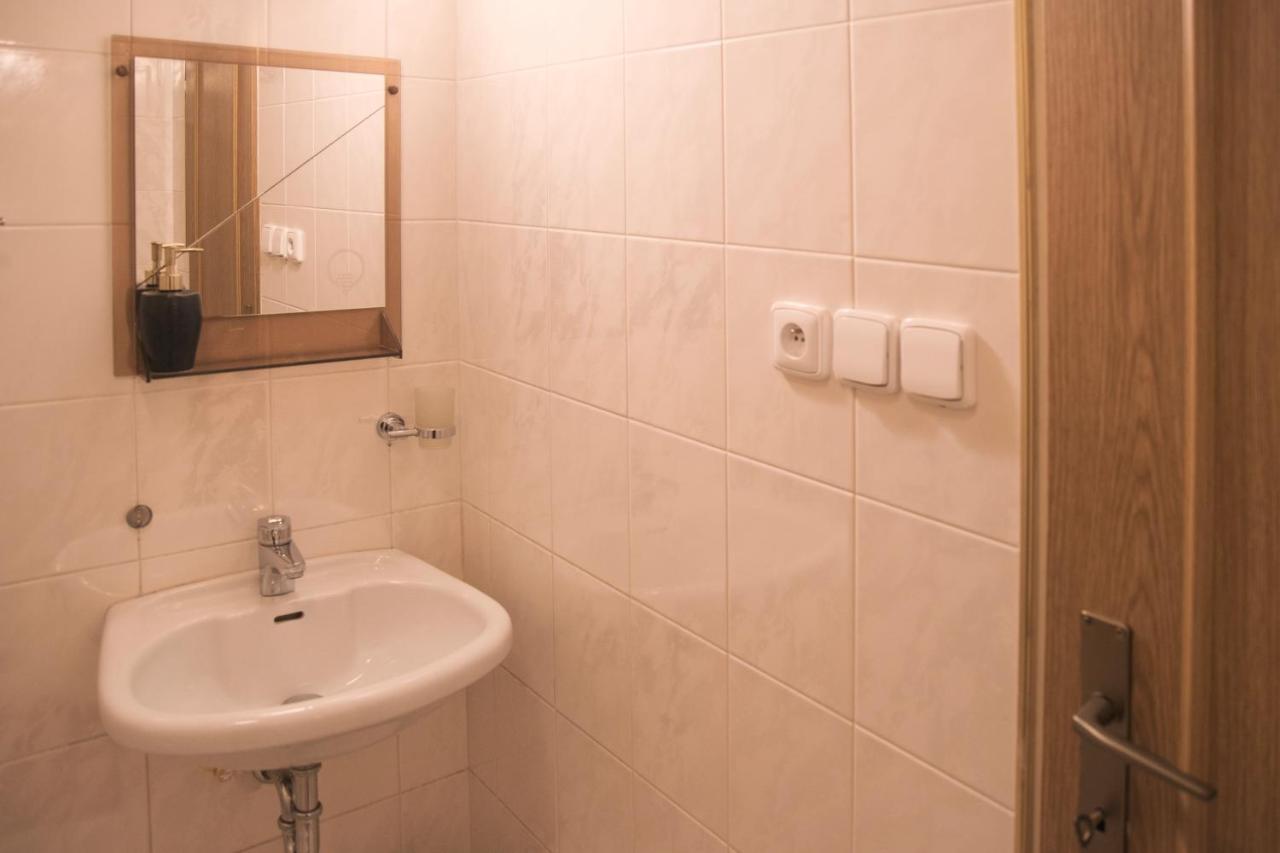 Guesthouse Zlaty Hrozen Česká Lípa Bagian luar foto
