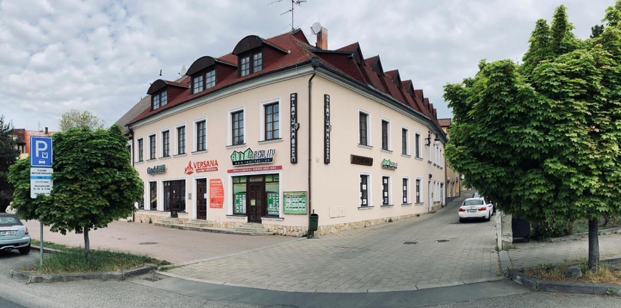 Guesthouse Zlaty Hrozen Česká Lípa Bagian luar foto